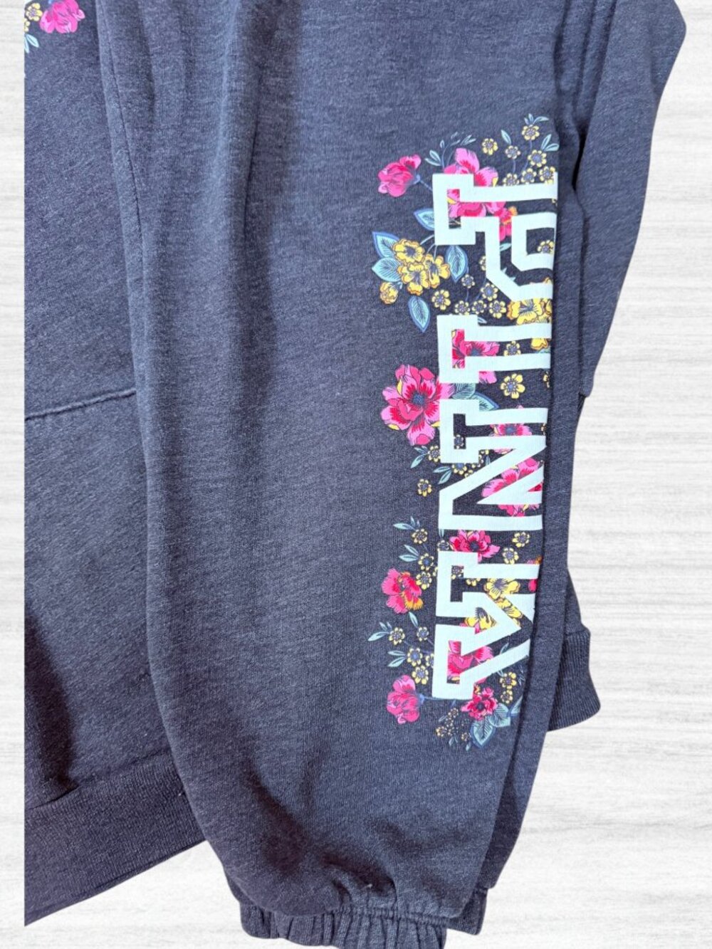 Victoria’s Secret PINK Floral Logo Hoodie Jogger 2 Piece Sweatsuit Set Gray M/L - Picture 3 of 6